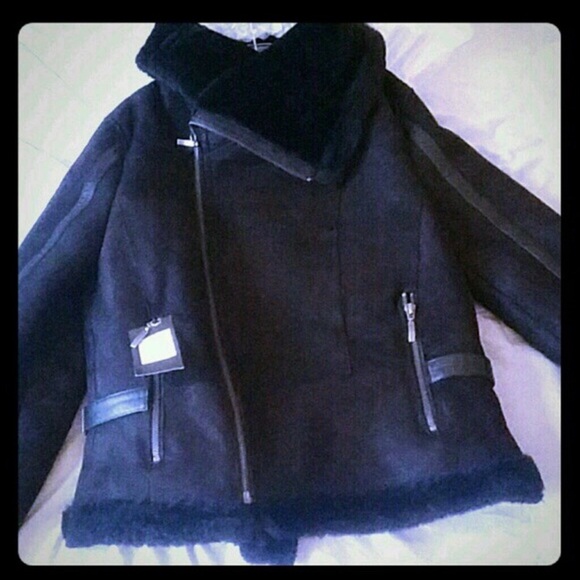 It’s still cold out 🌬💨❄️ - Picture 3 of 4